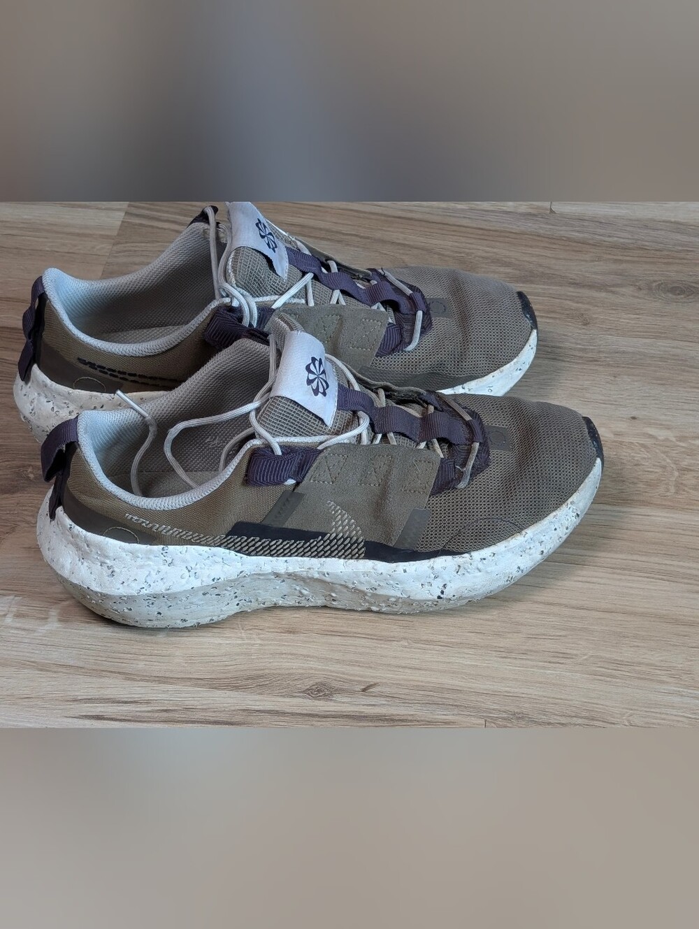 Nike Crater Impact Low Top Mens Running Shoes Brown Kelp